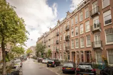 Woning aan de Eerste Helmersstraat te Amsterdam