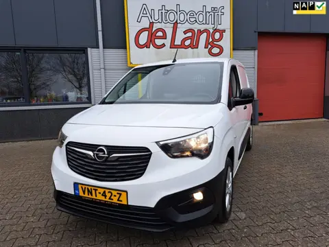 Opel Combo 1.5D L1H1 Edition zeer luxe!trekhaak 89.000km!!