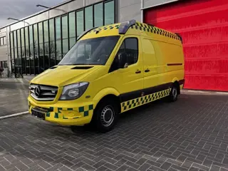 Mercedes-Benz 316 CDI L2H2 Ambulance (bj 2015, automaat)