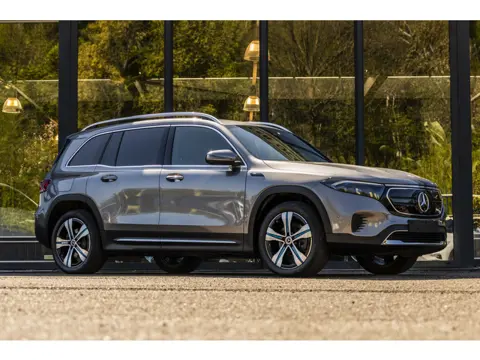 Mercedes-Benz EQB 300 4MATIC Luxury Line 67 kWh SOH 97%