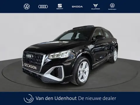 Audi Q2 35 TFSI 150Pk S Edition Automaat / Panodak / Stoelverwarming / Matrix LED