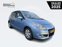 Renault Scénic 2.0 Privilege 140 AUTOMAAT / RIJKLAARPRIJS / DEALER ONDERHOUDEN / TREKHAAK / WINTERSE