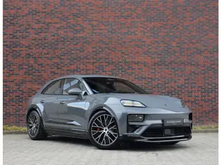 Porsche Macan Turbo 100 kWh | Sport Chrono - Pano - Pas. Display