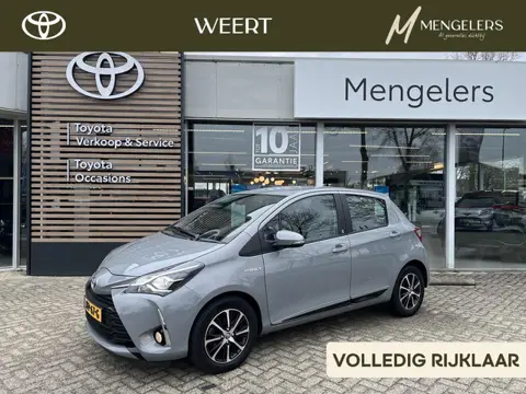 Toyota Yaris 1.5 Hybrid Team D l Rijklaar l Stoelverwarming l Camera l LM-Velgen