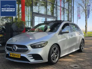 Mercedes-Benz B-klasse 180 Business Solution AMG AUTOMAAT | Panodak | Afn. Trekhaak | Navigatie | Cl