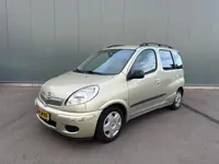 Toyota Yaris Verso 1.5 VVT-i Sol AIRCO ! (bj 2003)