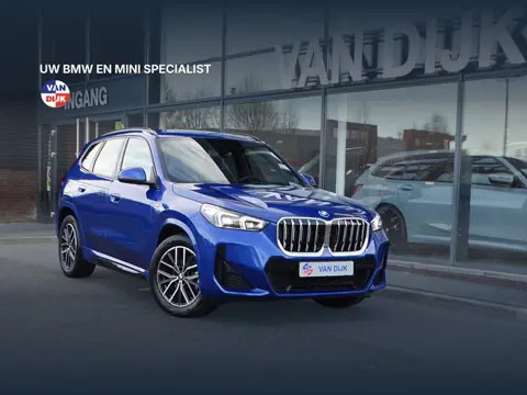 BMW X1 sDrive18i M Sportpakket Premium-Pack Ada.Led Navigatie Camera Keyless-entry 18"LM Velgen