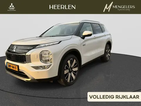 Mitsubishi Outlander 2.4 PHEV First Edition | Rijklaar | All Season Banden |