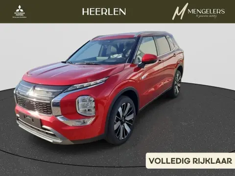 Mitsubishi Outlander 2.4 PHEV Intense+ Mengelers Actieprijs: € 49.390,00*