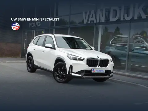 BMW X1 xDrive23i Head-Up-Live Cockpit Pro-Parkeerhulp Plus-Pro pakket-Ada Ledkoplamp-18''LM Velgen