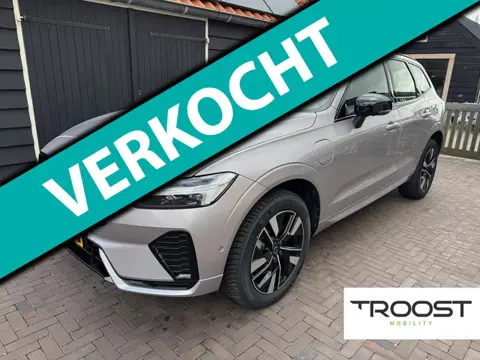 Volvo XC60 2.0 T6 Plug-in hybrid AWD Plus Dark | Nwe Model | Softleder|Pano|HUD|Electr. Trekhaak