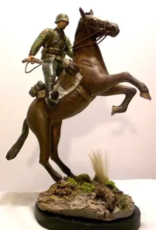 DH Figures - Sculptures - 076 - Figuur/beeld FlorianGeyer -