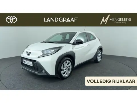Toyota Aygo X 1.0 VVT-i MT Play | Stoelverwarming | Camera achter