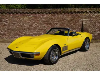 Chevrolet Corvette C3 Stingray Convertible Restored and rebuilt condition - Just 390 hours of bodywo