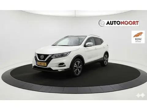 Nissan Qashqai 1.3 DIG-T N-Connecta 83.000KM Automaat 2019 Pano Keyless 360 Nieuwe APK+garantie