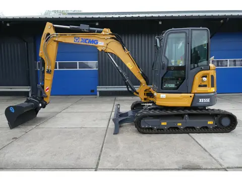 XCMG XE55E (bj 2023)