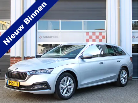Škoda Octavia Combi 1.0 e-TSI 110PK Automaat Business Edition /NAVI/17'LM/PDC/LED/Keyless/Lane assis