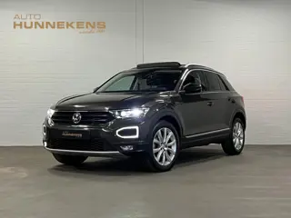 Volkswagen T-Roc 1.5 TSI Sport Open dak | Adapt. cruise | Carplay | Climate control | Navigatie | 18