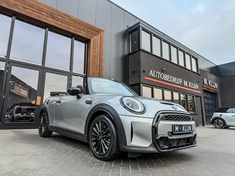 Mini Mini Cabrio 2.0 Cooper S MINI Yours F1 aut 178pk/Lounge Leer/Navi/17"Jcw