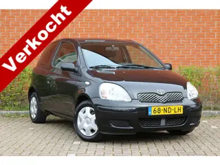 Toyota Yaris 1.3 VVT-i 86pk Sol | NL-auto | Nieuwe APK | Centr. deurvergr. | Elek. ramen | Schuif/ka