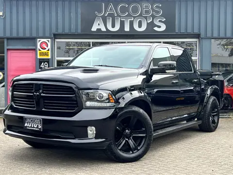 Dodge Ram 1500 5.7 V8 4x4 Crew Cab Sport black edition
