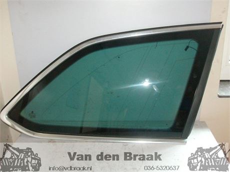 Skoda Octavia Combi 2013-2017 Plakruit rechts achter