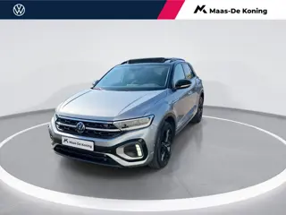 Volkswagen T-Roc 1.5TSI/150PK R-Line Black Style DSG · Panoramadak · Apple/Android Car Play · Trekha