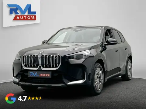 BMW IX1 XDrive30 Launch Edition 67 kWh | Carplay | SOH 99.6% | Leder | Harman/Kardon | Head-up displ
