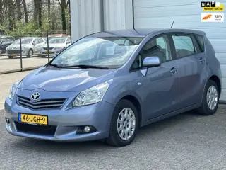Toyota Verso 1.8 VVT-i Aspiration, Climate, Cruise, Elek Pakket, Trekhaak, NAP !