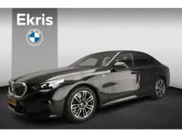 BMW 5 Serie Sedan 520i | M-Sportpakket | Leder | Navigatie | Sportstoelen | Stoelverwarming | DAB | 