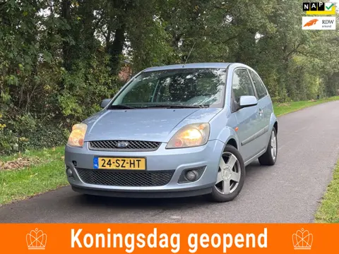 Ford Fiesta 1.3-8V Futura | Airco Nu € 1.450,-!!!
