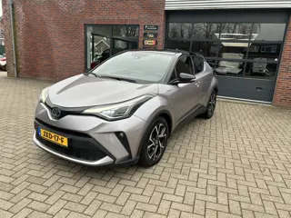 Toyota C-HR 2.0 Hybrid Club Bi Tone (bj 2020, automaat)