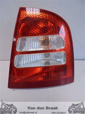 Skoda Octavia Hatchback 2000-2004 Achterlicht rechts