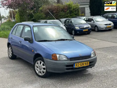 Toyota Starlet 1.3-16V 5DRS/Stuur bekrachtiging