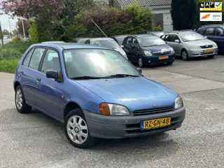 Toyota Starlet 1.3-16V 5DRS/Stuur bekrachtiging