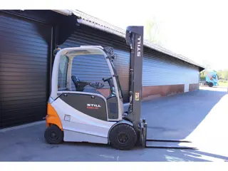 Still RX60 25 heftruck elektrische triplex sideshift