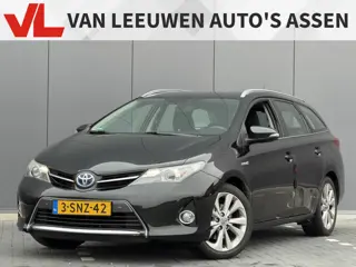 Toyota Auris Touring Sports 1.8 Hybrid Executive | Goed onderhouden | Navi | RIJKLAAR