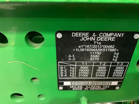 John Deere 6M-165-695499