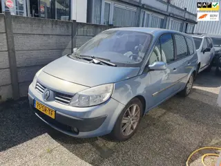 Renault Grand Scénic 2.0-16V T Privilège Luxe 7x persoons uitvoering