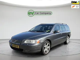 Volvo V70 2.4 Edition Sport | Automaat | Panoramadak | Memory Seats | Trekhaak | Leder | Stoelverwar