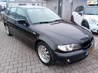 BMW 3-serie Touring 325i TOURING, KEURIGE AUTO!