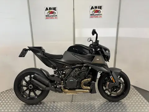 KTM BRABUS 1300 R (bj 2024)