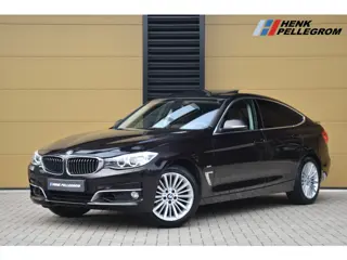 BMW 3-serie Gran Turismo 320i Centennial High Executive * Panoramadak * Trekhaak * Sportstoelen * Sf
