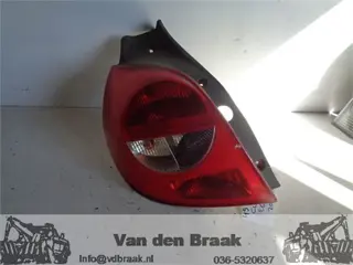 Renault Clio 2005-2009 Achterlicht links