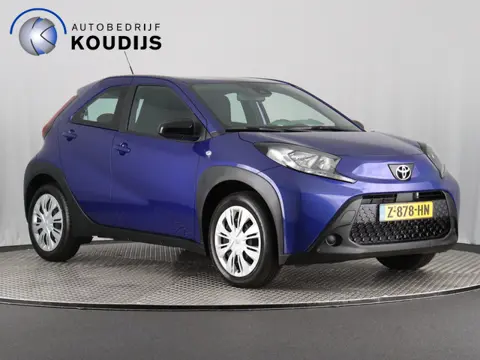 Toyota Aygo X 1.0 VVT-i S-CVT Play (NL-Auto / Camera / ACC / Carplay)