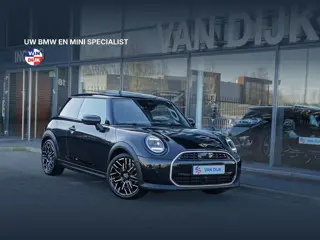 MINI Cooper S Favoured M Pano.dak Head-Up Driv.Ass Keyless entry Led JCW-Sport Stoelen 18''LM Velgen