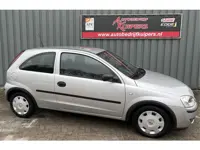 Opel Corsa 1.2-16V Rhythm Stuurbekr.Audio.Nw.staat 96000 Km !!!