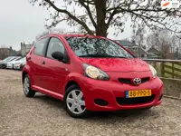 Toyota Aygo 1.0-12V Cool | ''64.000 KM '' + Airco + 5-Drs Nu € 3.975,-!!!