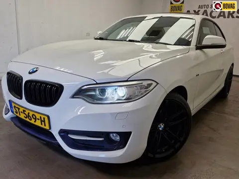 BMW 2-serie Coupé 220i M Sport GARANTIE ! LUXE UITVOERING ! AUTOMAAT !