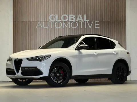 Alfa Romeo STELVIO 2.0 T AWD B-Tech - 20 INCH - PANO - SPORTSTOELEN - H&K